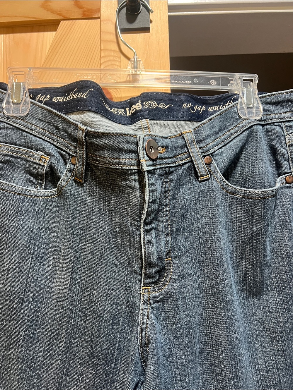 Lee Women's Dark Blue High-Rise Denim Jeans no gap waistband size 14m